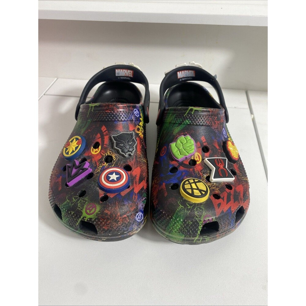 Crocs Kids' Classic Marvel Avengers Clogs size 3 - Picture 4 of 16